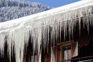 5 Tipps, mit denen Sie Frostschäden an Wasserleitungen verhindern können